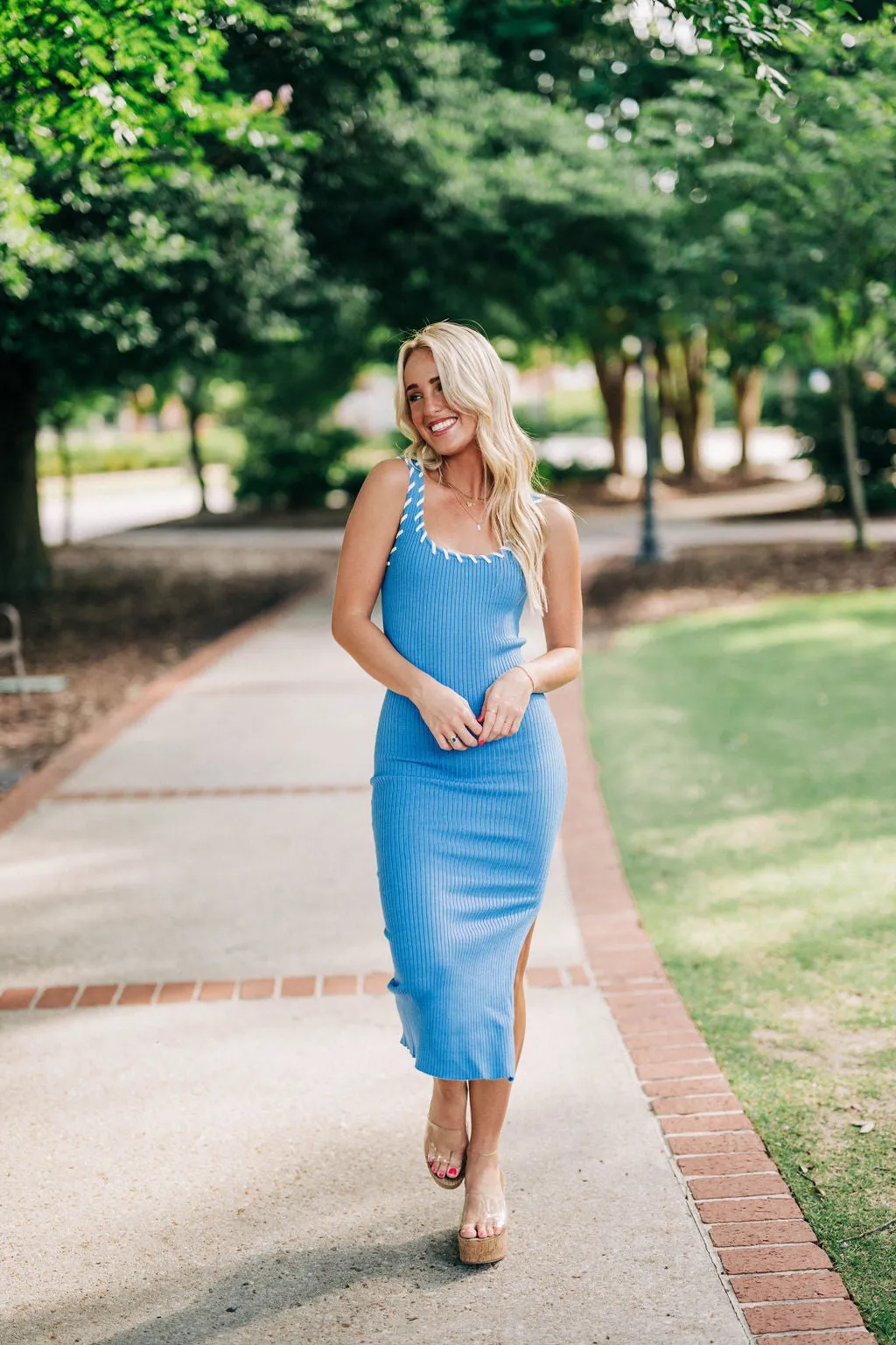 Beth Midi Dress - Blue