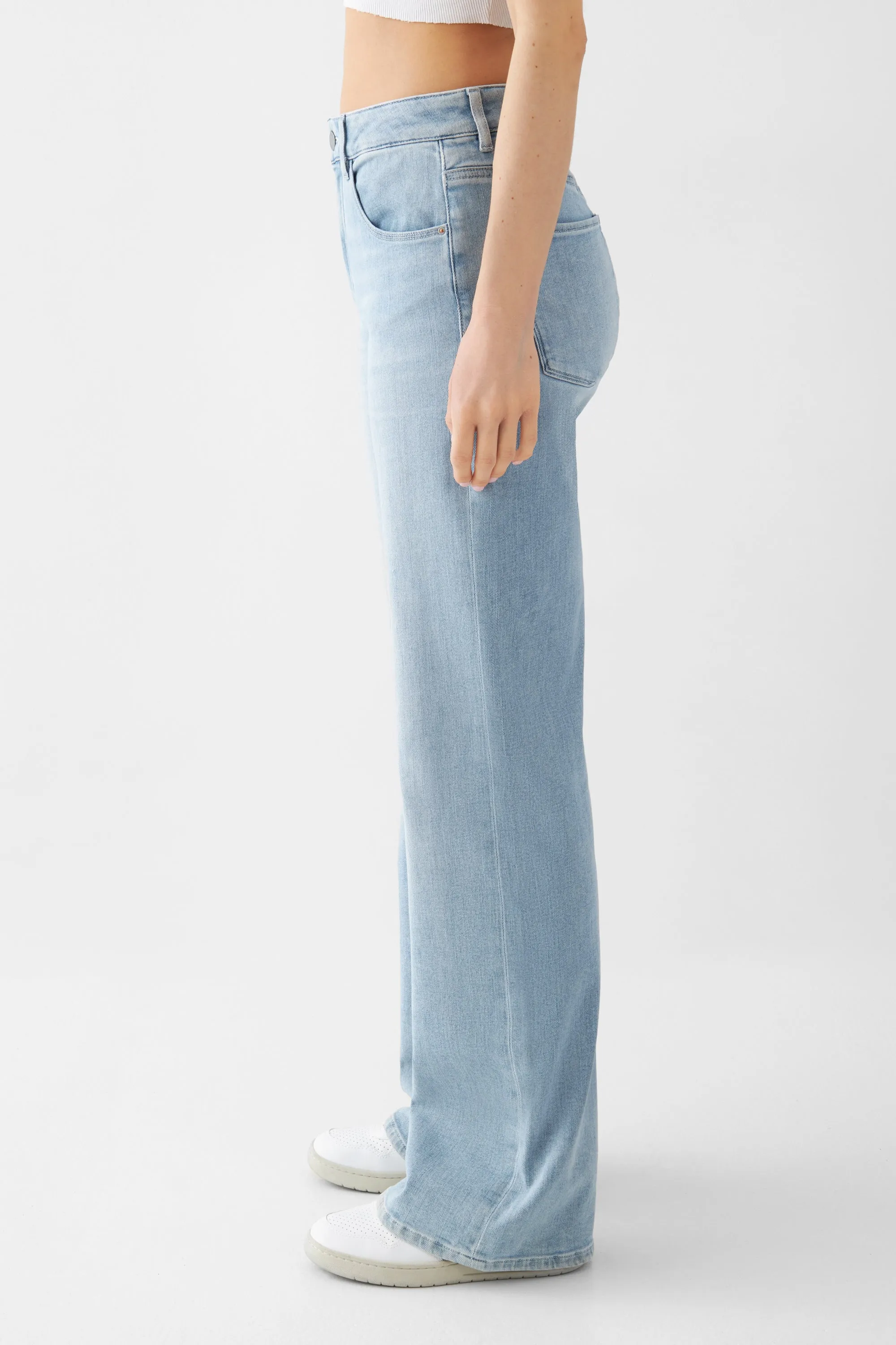 Dew Flared Soft Jeans Light Denim