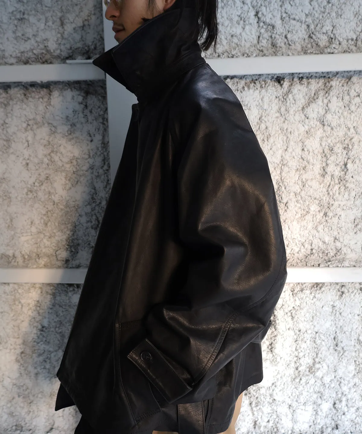 LAST1 >> Leather Short Trench Coat - Blanc YM