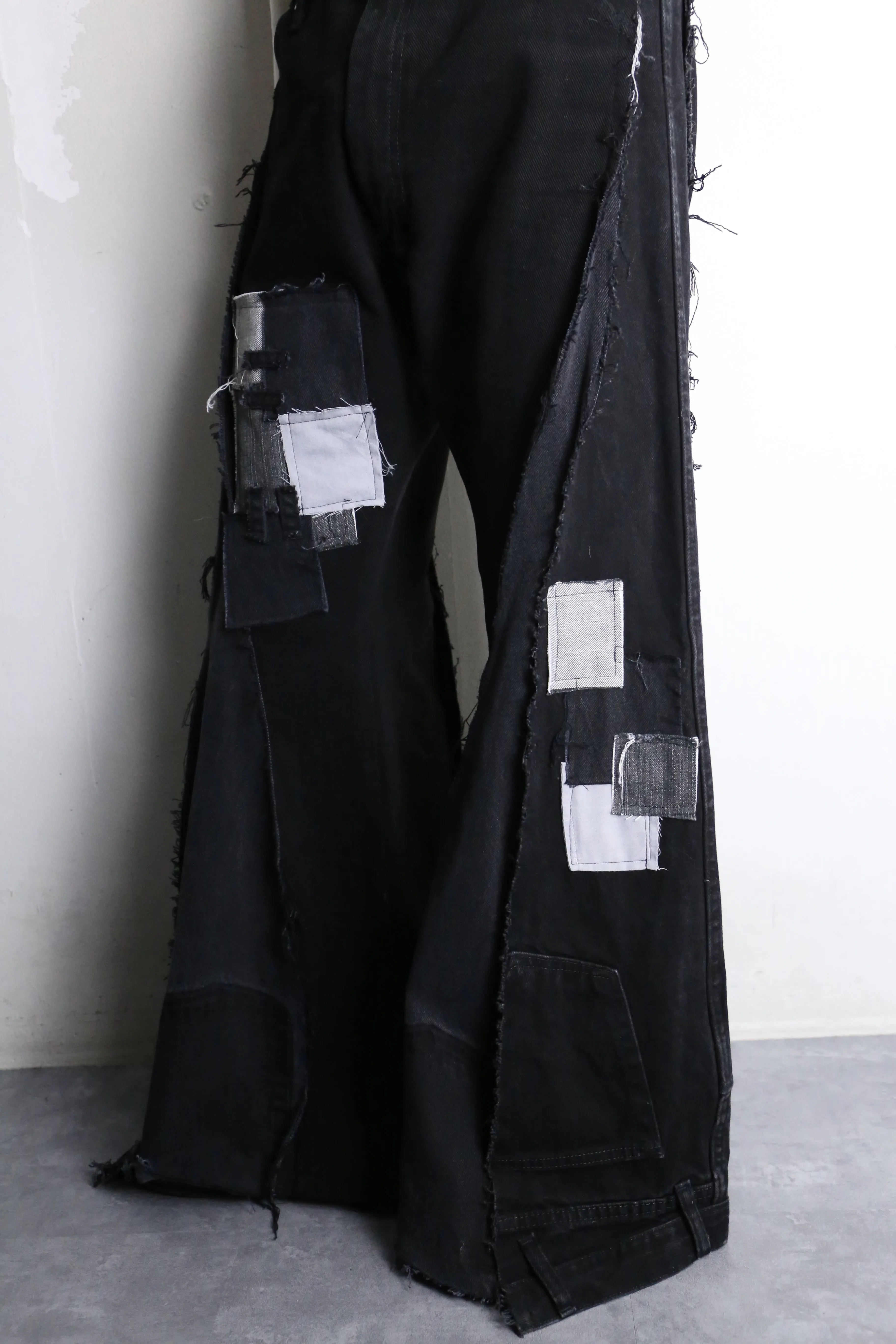 Re:make patch design super flare black denim pants