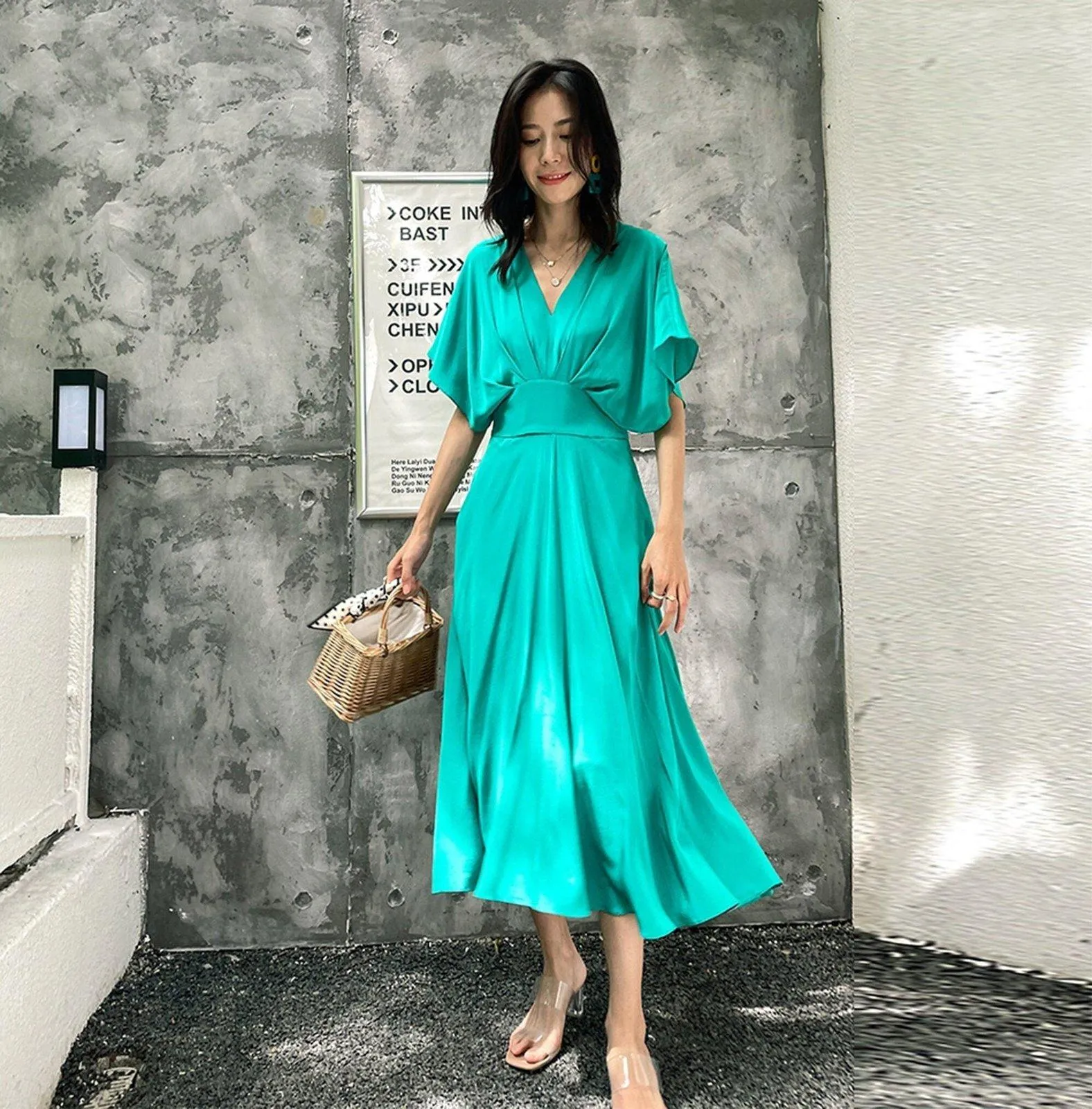 V-neck Short Airy Sleeve Fit & Flare Midi Dress