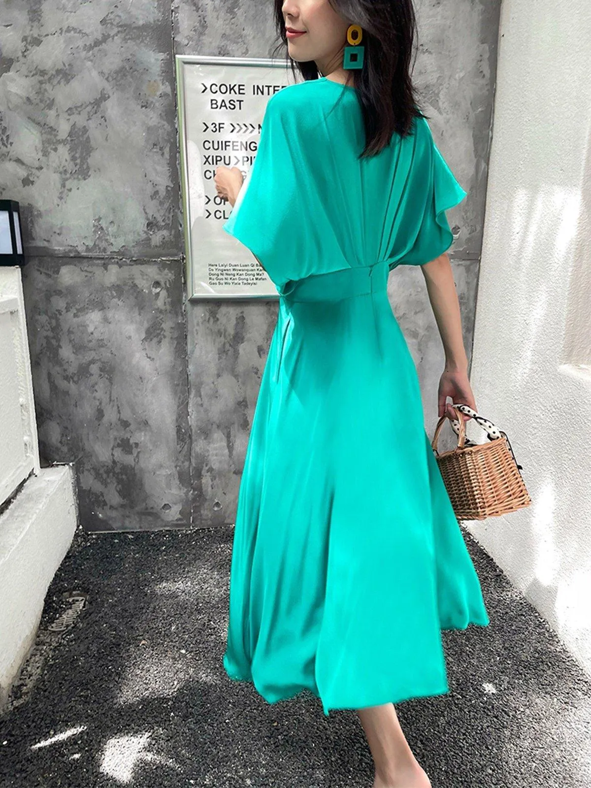 V-neck Short Airy Sleeve Fit & Flare Midi Dress